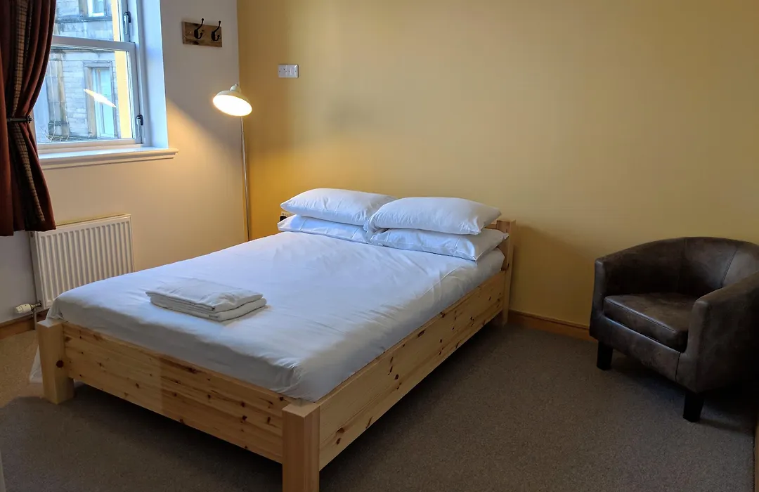 Black Isle Bar & Rooms-1