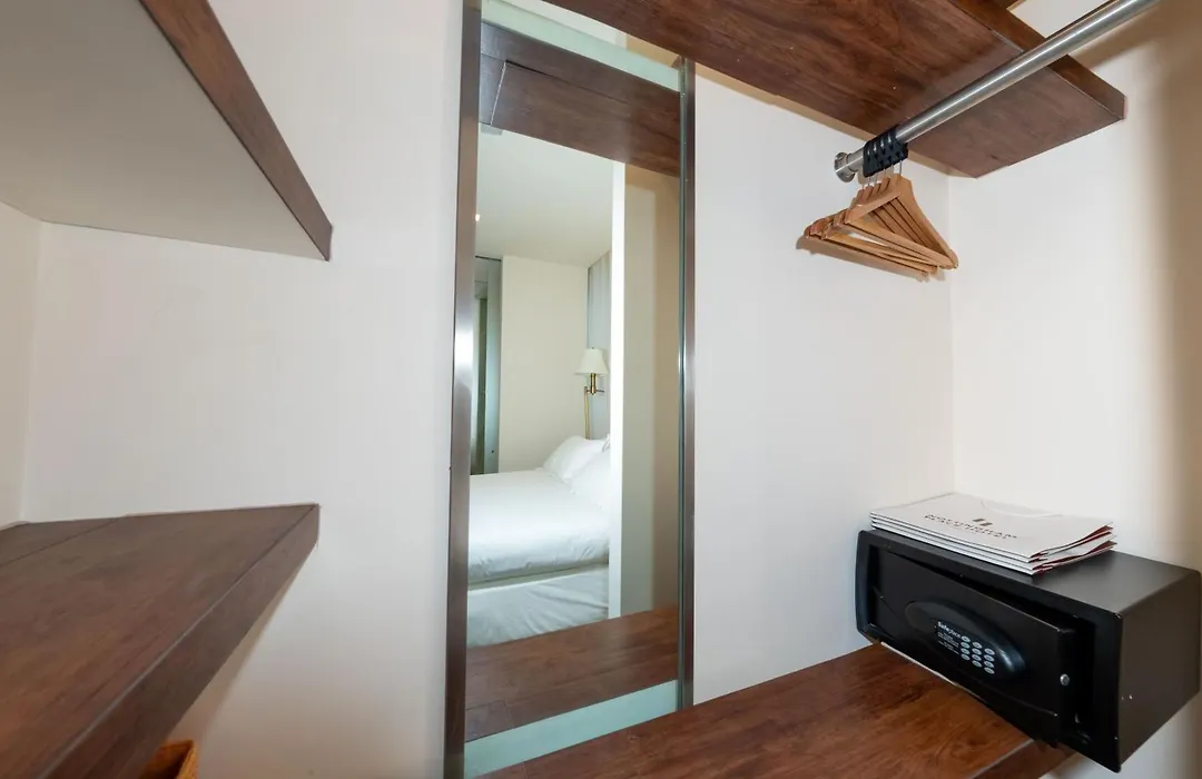 Nottingham Place Hotel-1