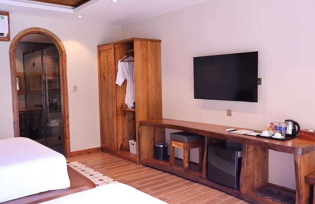 The Tahiti Beach Hotel-1