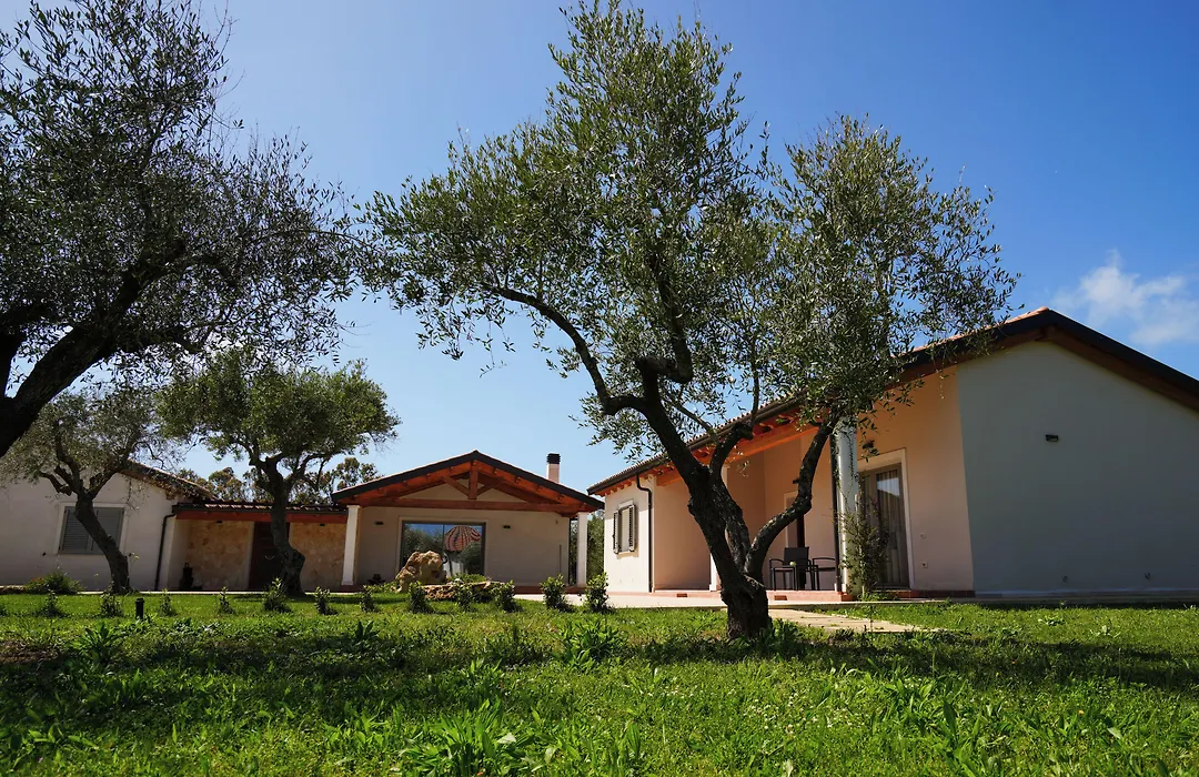 Agriturismo Casale Degli Ulivi-1