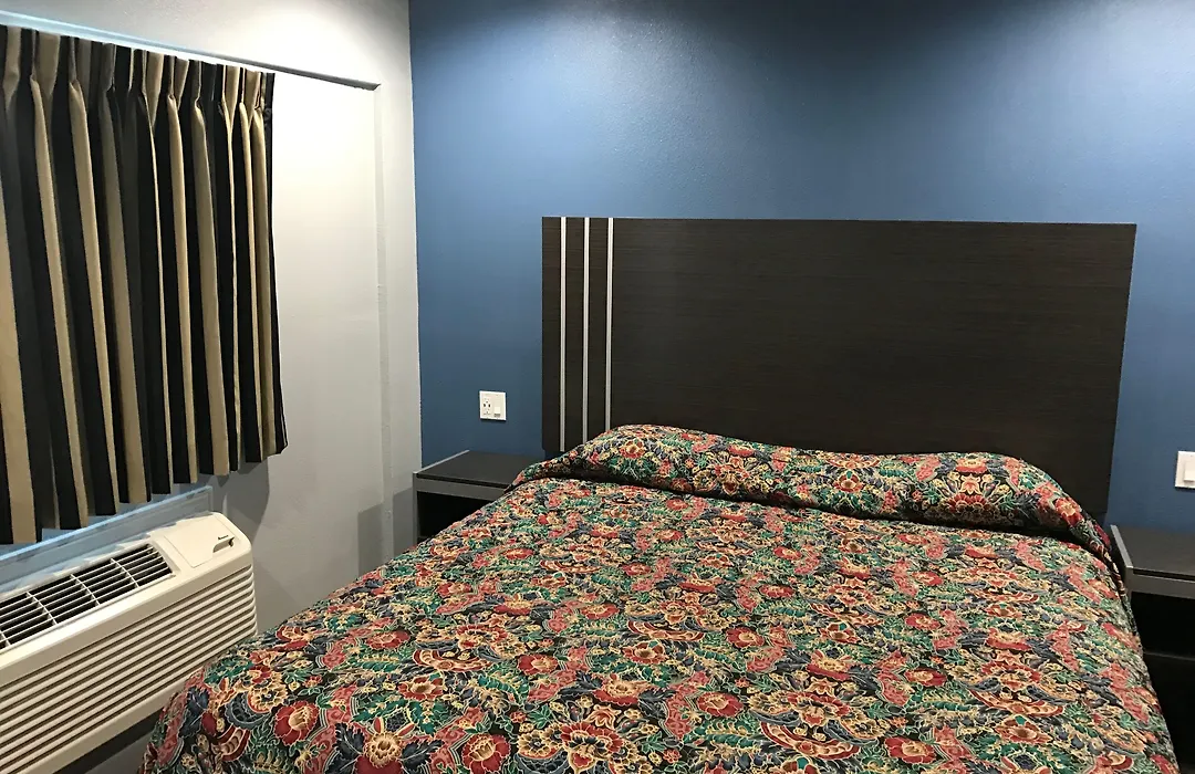 Empire Inn-1