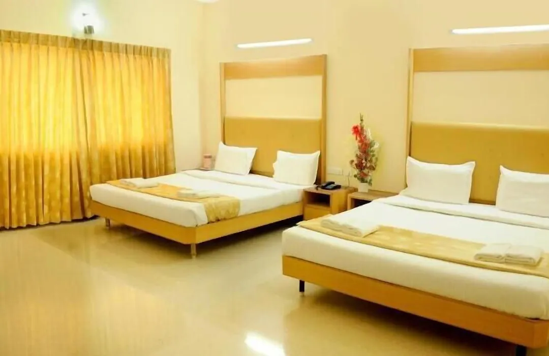 Hotel Rajadhane-1