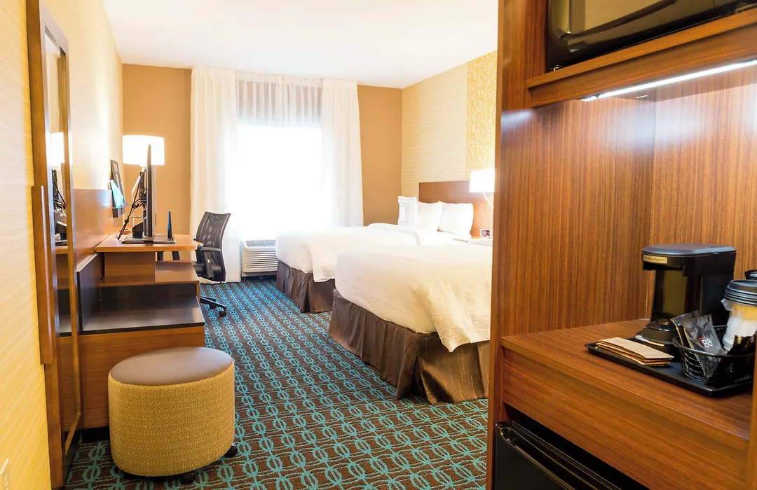 Fairfield Inn & Suites By Marriott Dickson-1