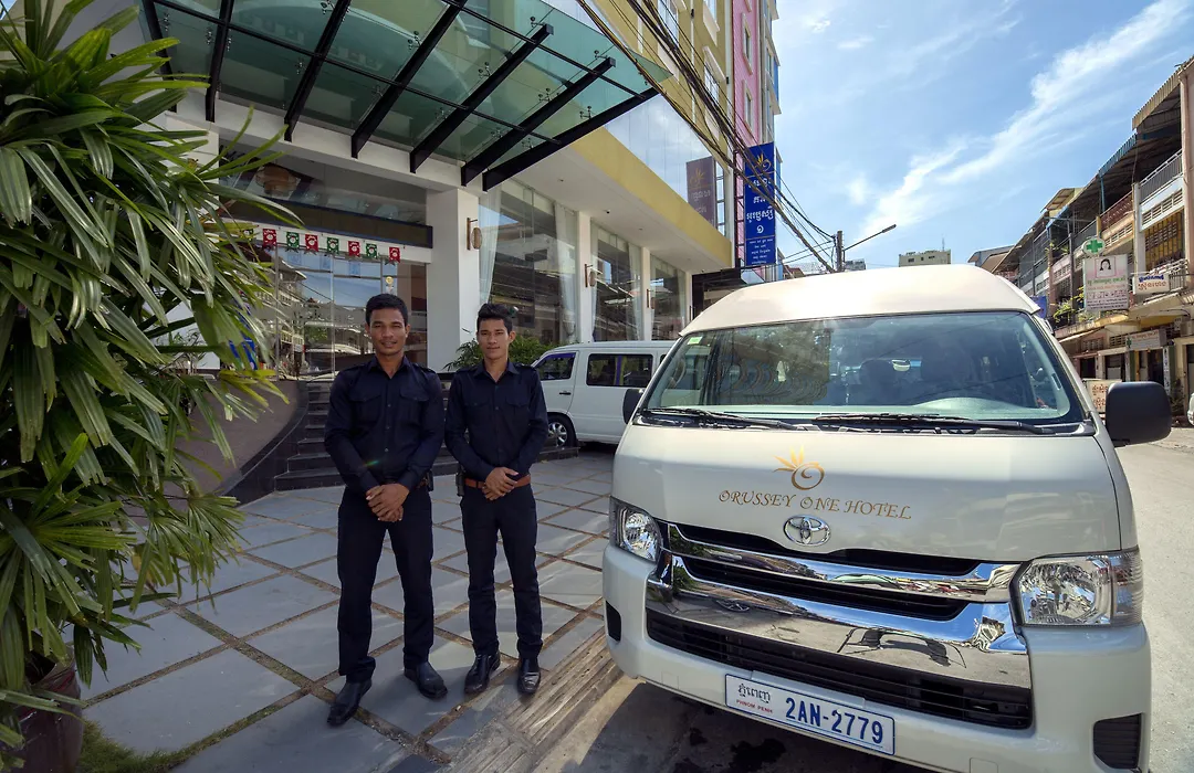 Orussey One Hotel & Apartment-1