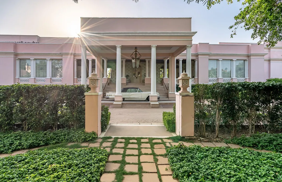 Rajmahal Palace Raas-1