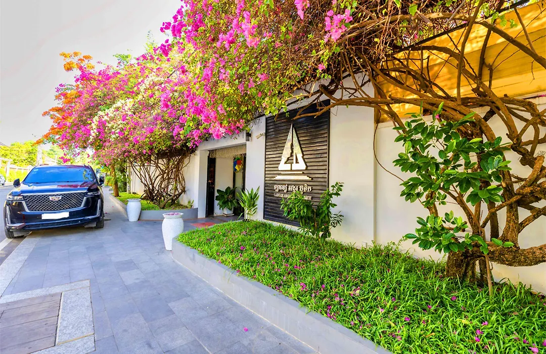 Ladear Angkor Boutique-1