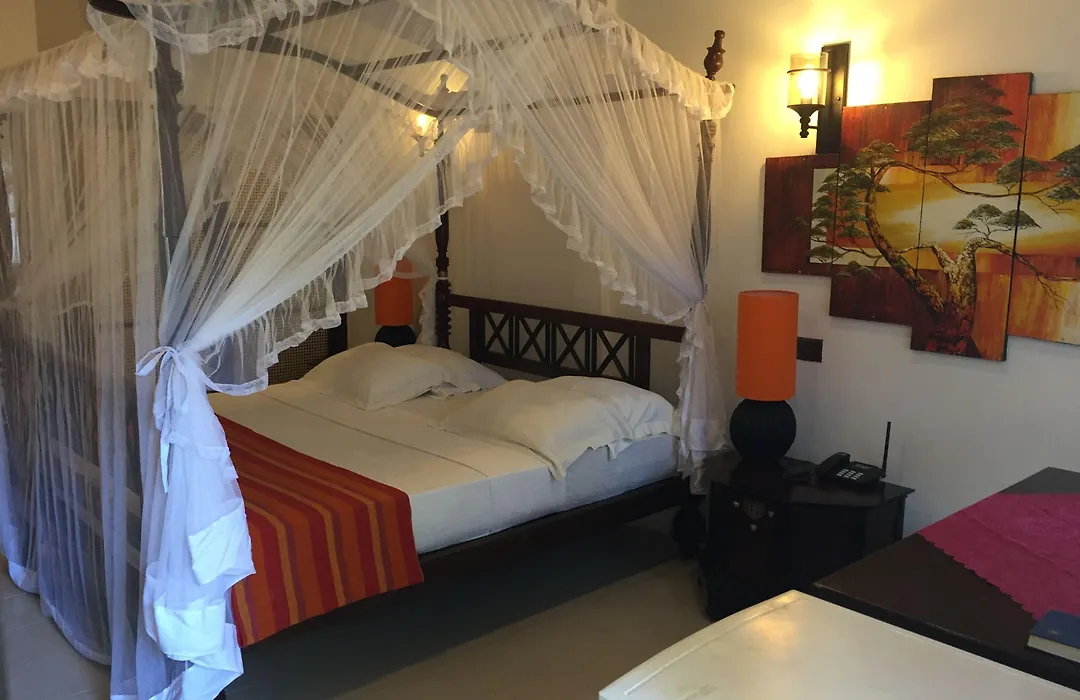 Hotel Flower Garden-1