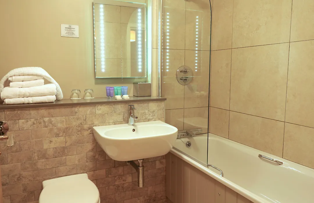 Causeway Hotel-1
