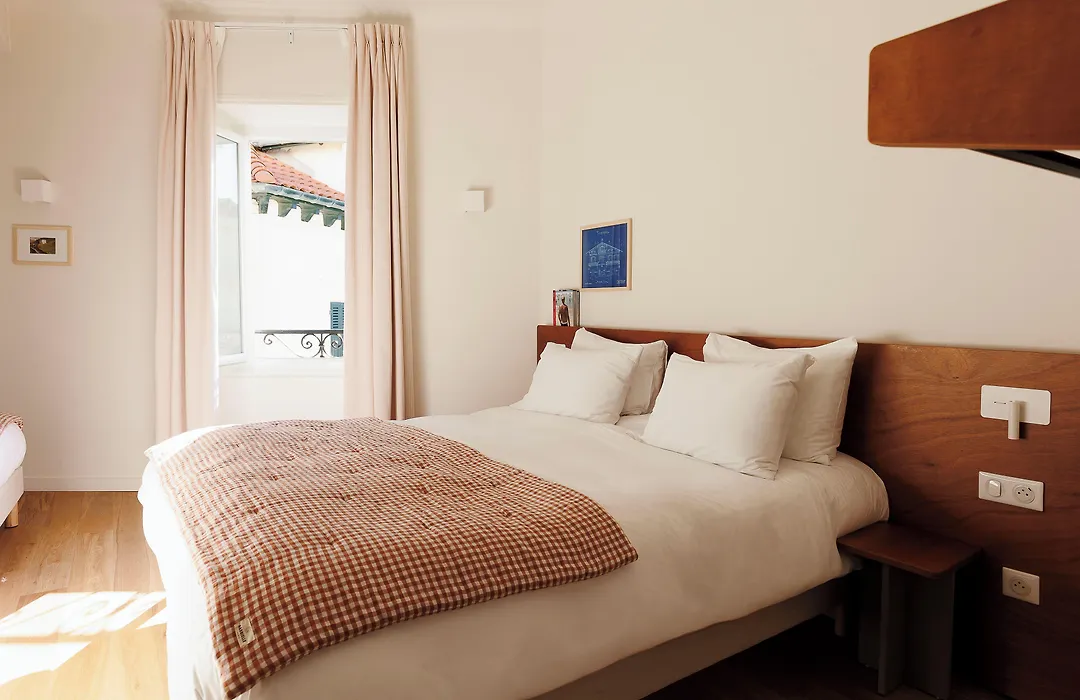 Alfred Hotels Les Halles-1