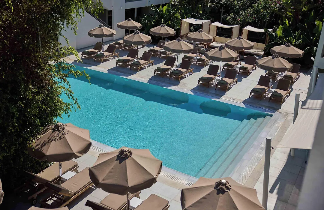 Nissi Park Hotel-1