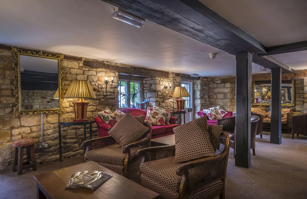 The White Hart Royal, Moreton-In-Marsh, Cotswolds - The Coaching Inn Group-1