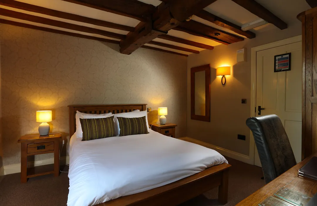 Broom Hall Inn-1