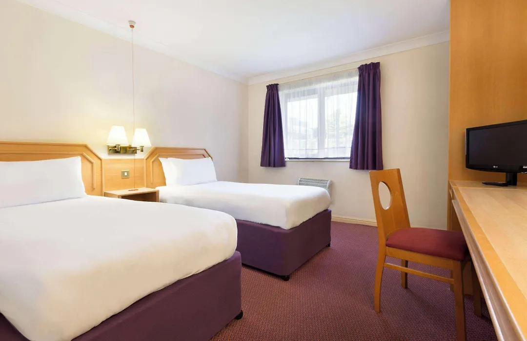 Days Inn Southampton Rownhams-1