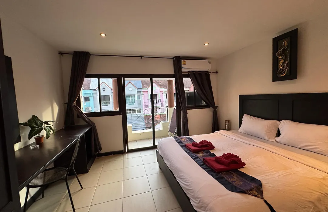 Aquarius Gay Guesthouse & Sauna-1