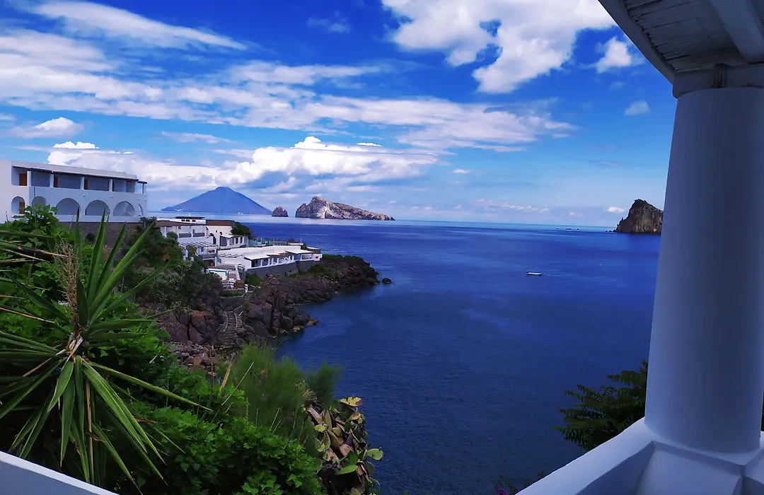 La Piazza Luxury Hotel & Spa-1