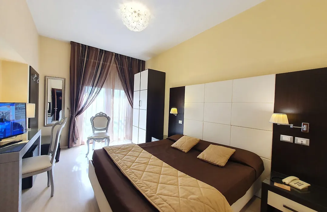 Hotel Continentale-1