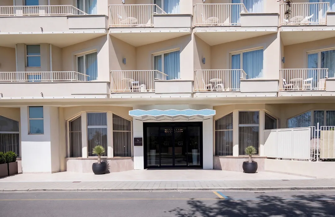 Grand Hotel-1