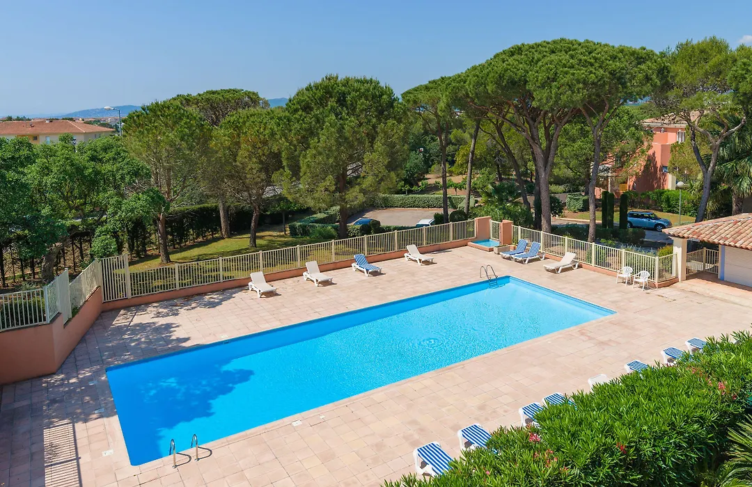 Lagrange Vacances Le Domaine des Grands Pins-1