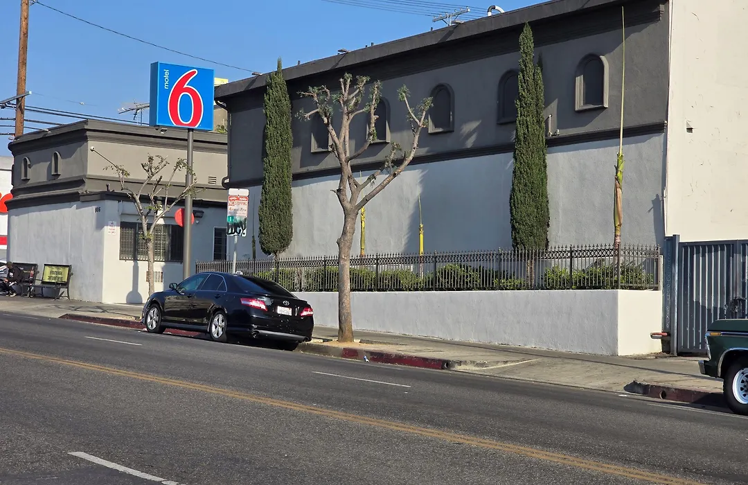 Motel 6 Los Angeles, Ca - Downtown-1