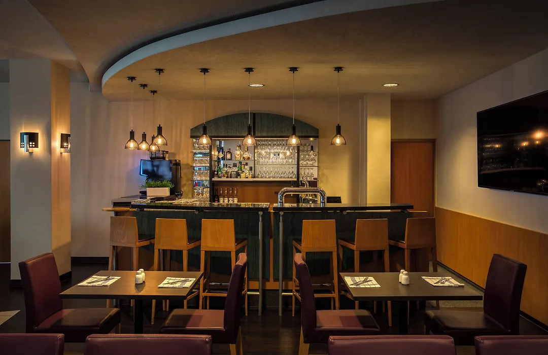 Hotel Freiburg City Center By Leonardo Hotels-1