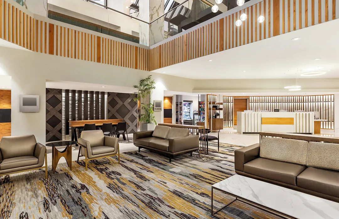 Crowne Plaza Seattle - No Resort Fee - Newly Renovated Ihg Hotel-1