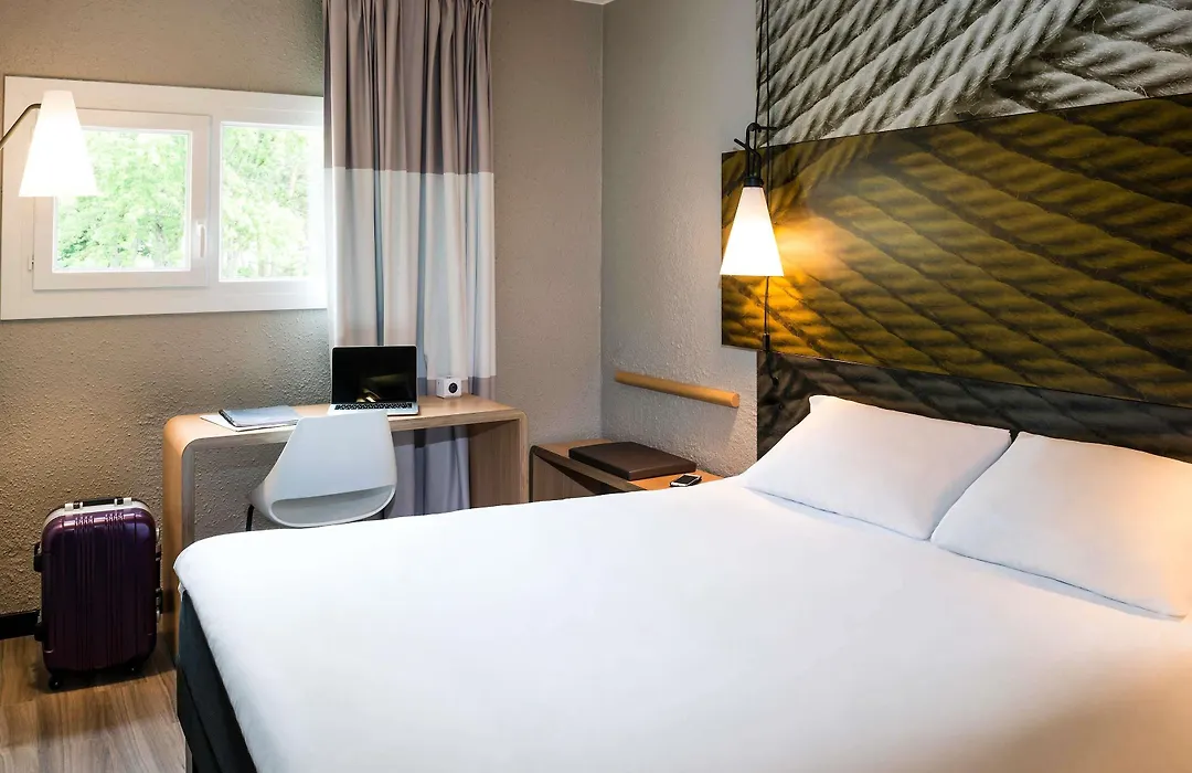 Ibis Bourg En Bresse-1