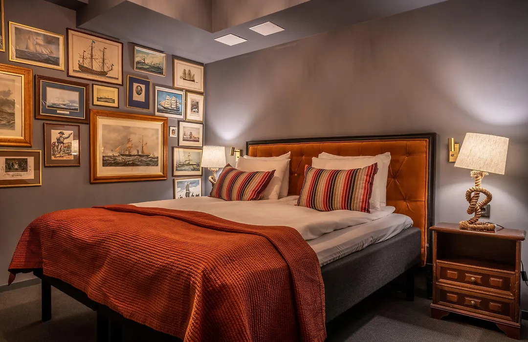 Lord Nelson Hotel-1