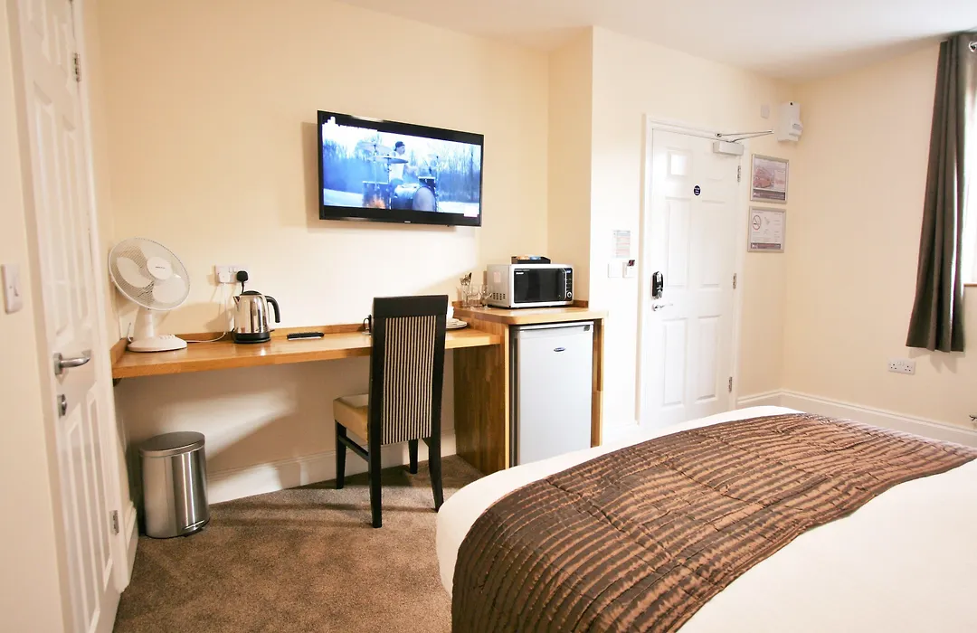 New County Hotel & Serviced Apartments By Roomsbooked-1