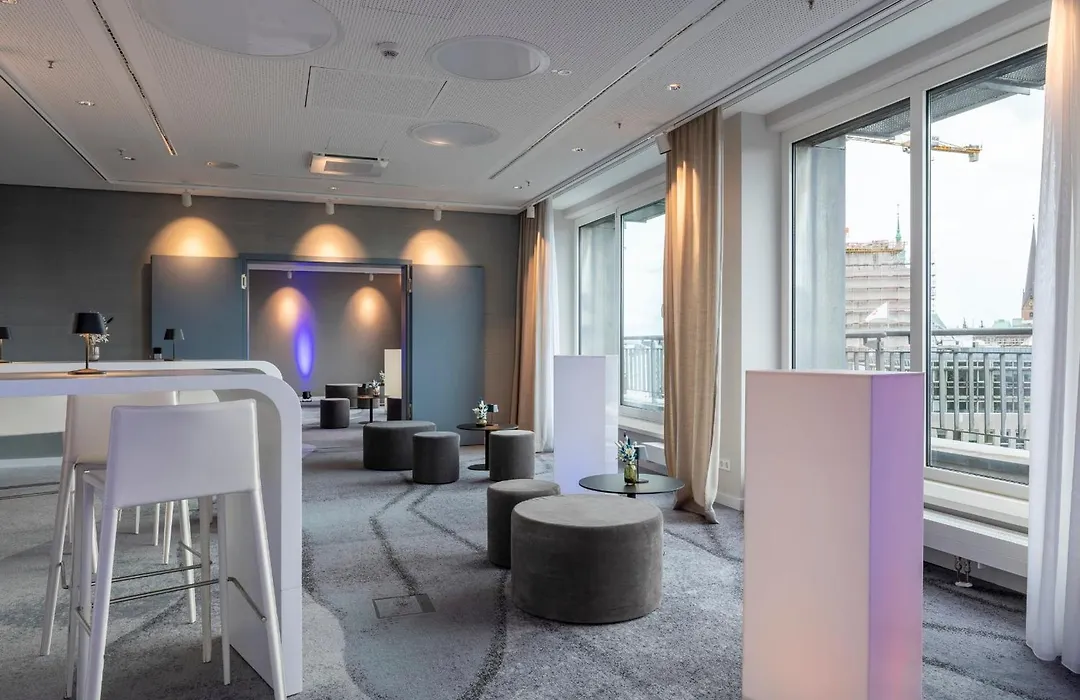 Steigenberger Hotel Hamburg-1