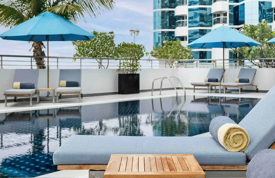 Moevenpick Hotel Jumeirah Lakes Towers Dubai-1
