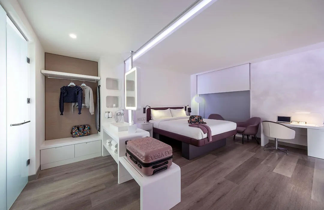 Yotelair Istanbul Airport, Duty Free - International Transit Area-1