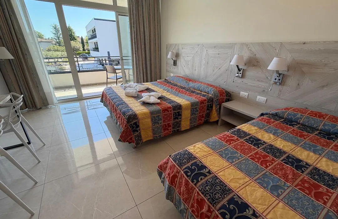 Hotel Residence Holiday-1