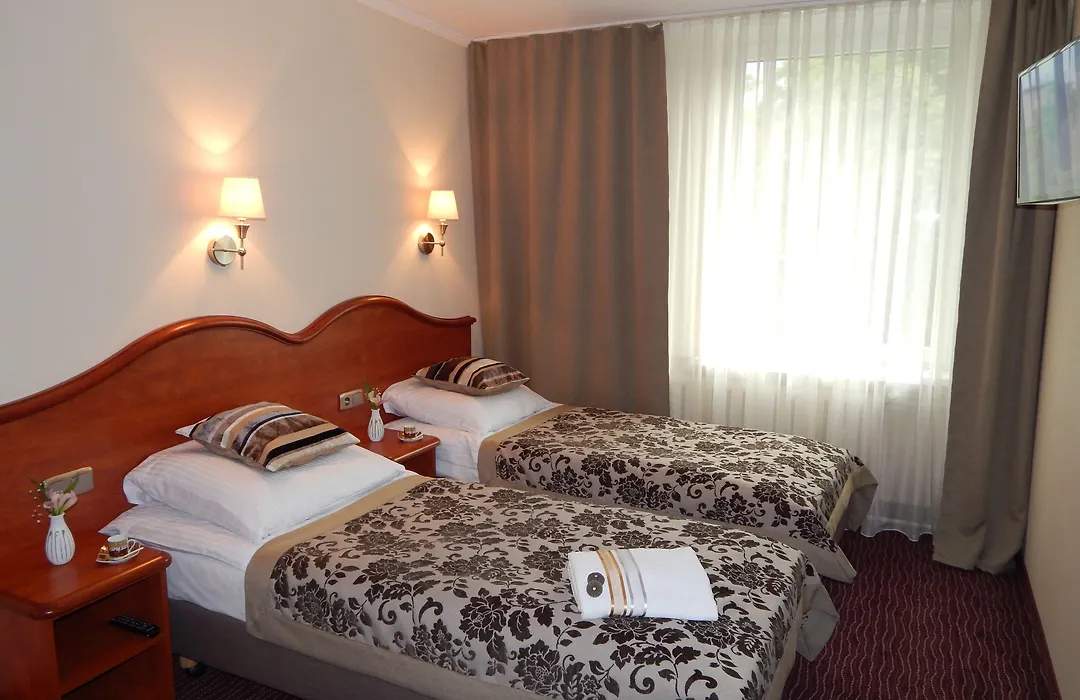 Hotel Krakus-1