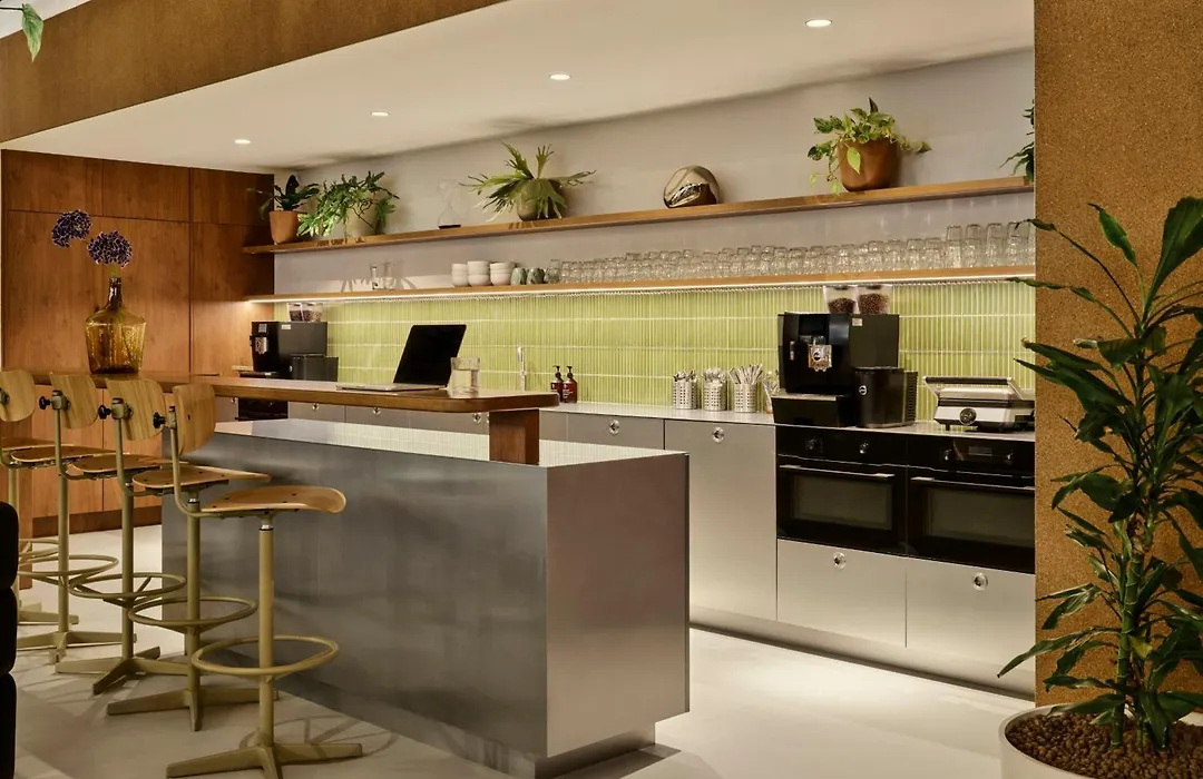 The Social Hub Amsterdam City Extended Stay-1
