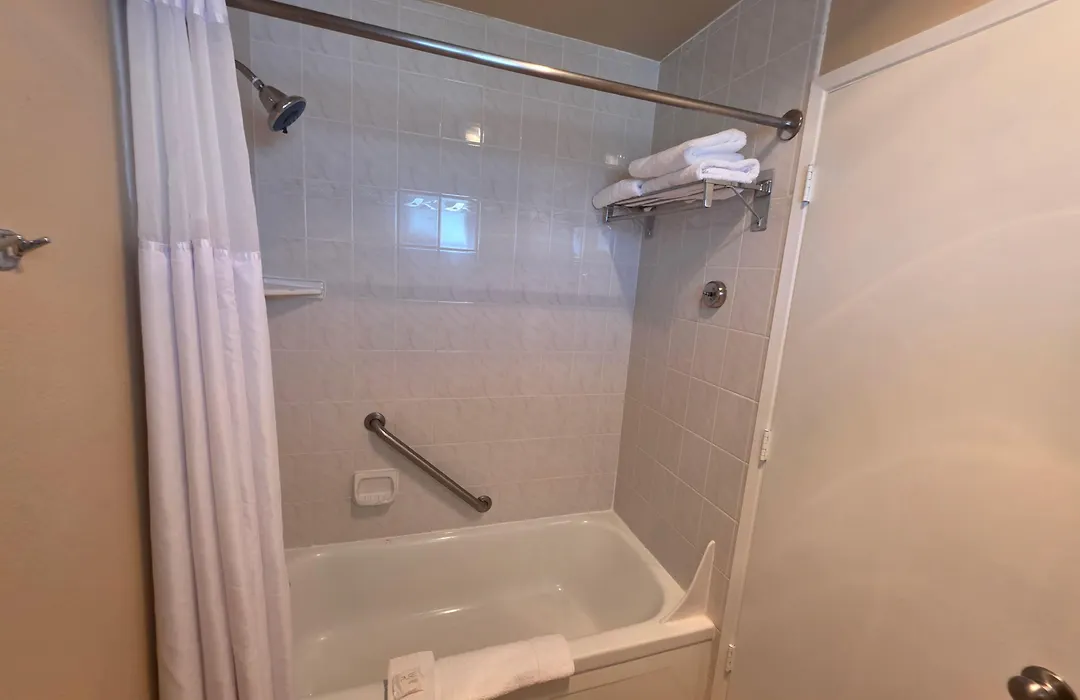 Seagrass Oceanfront Inn-1