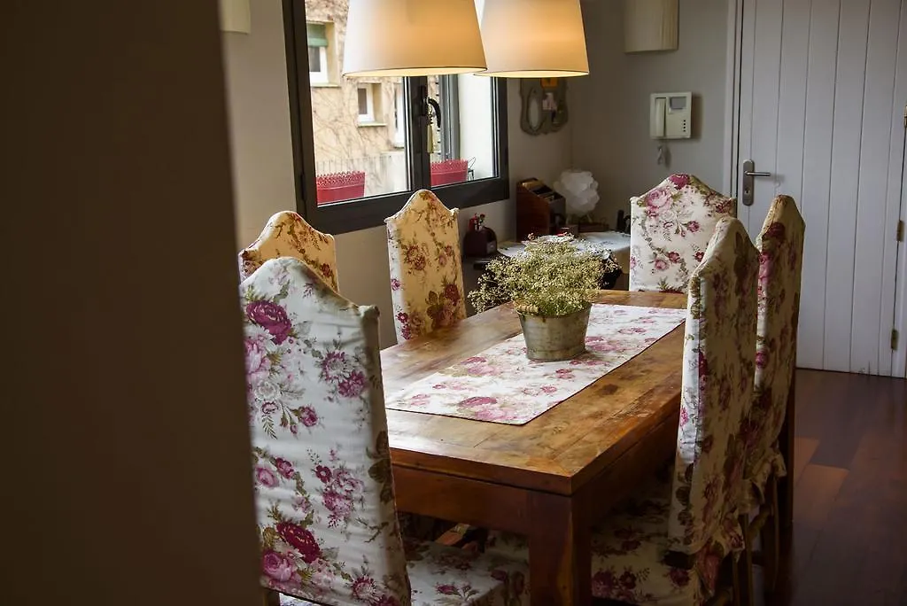 Anita'S Bed And Breakfast-1