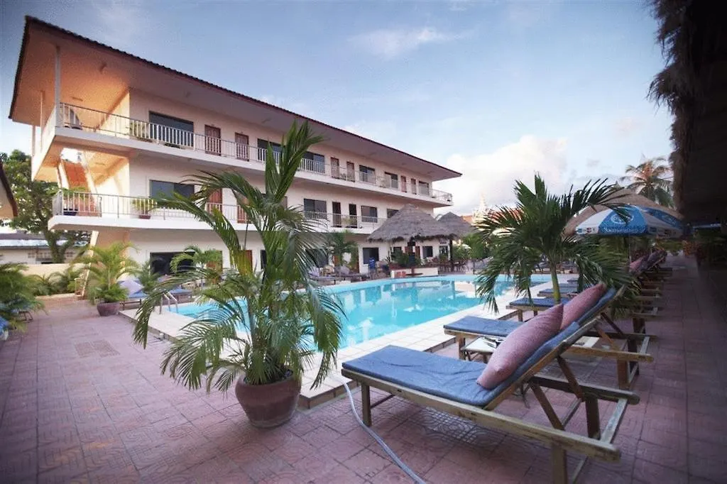 Beach Club Resort-1