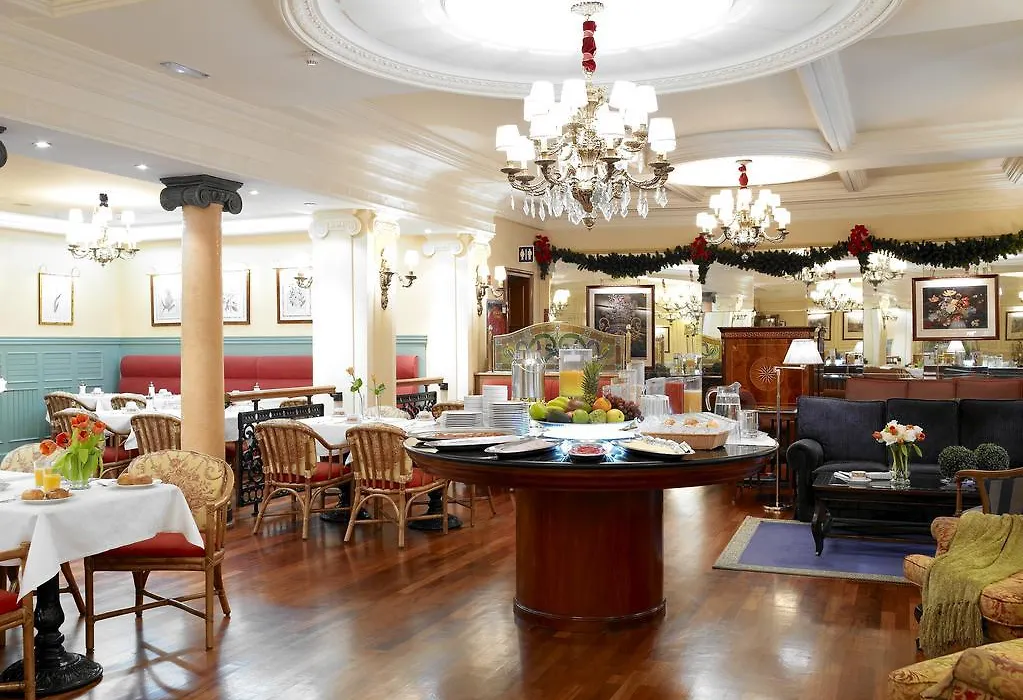 Hotel Carlos V-1