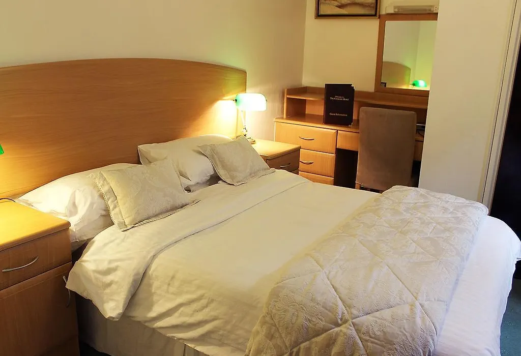 Crescent Hotel Harrow-1