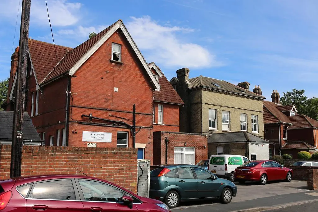Acorn Lodge Guest House - Free Parking-1