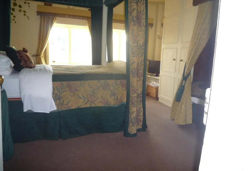 Cardynham House-1