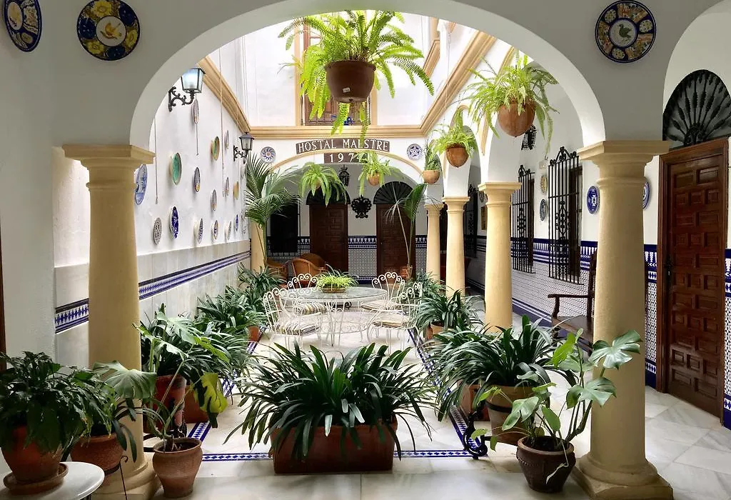 Hostal Maestre-1
