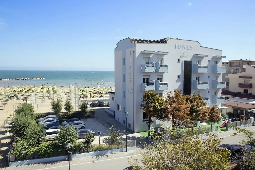 Hotel Iones-1