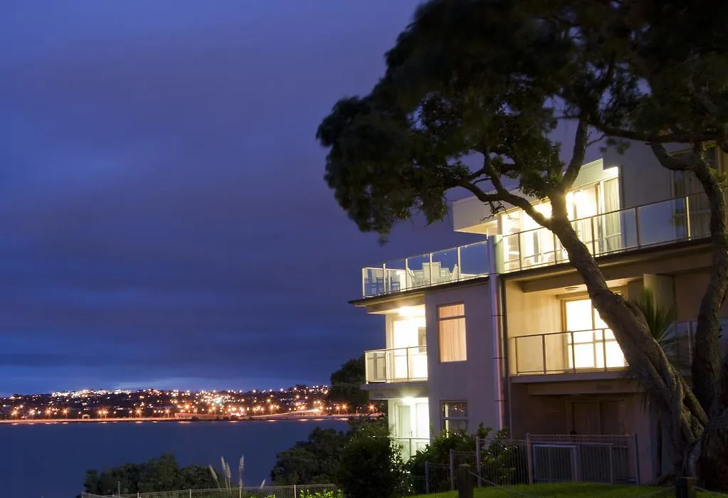 Vr Takapuna-1