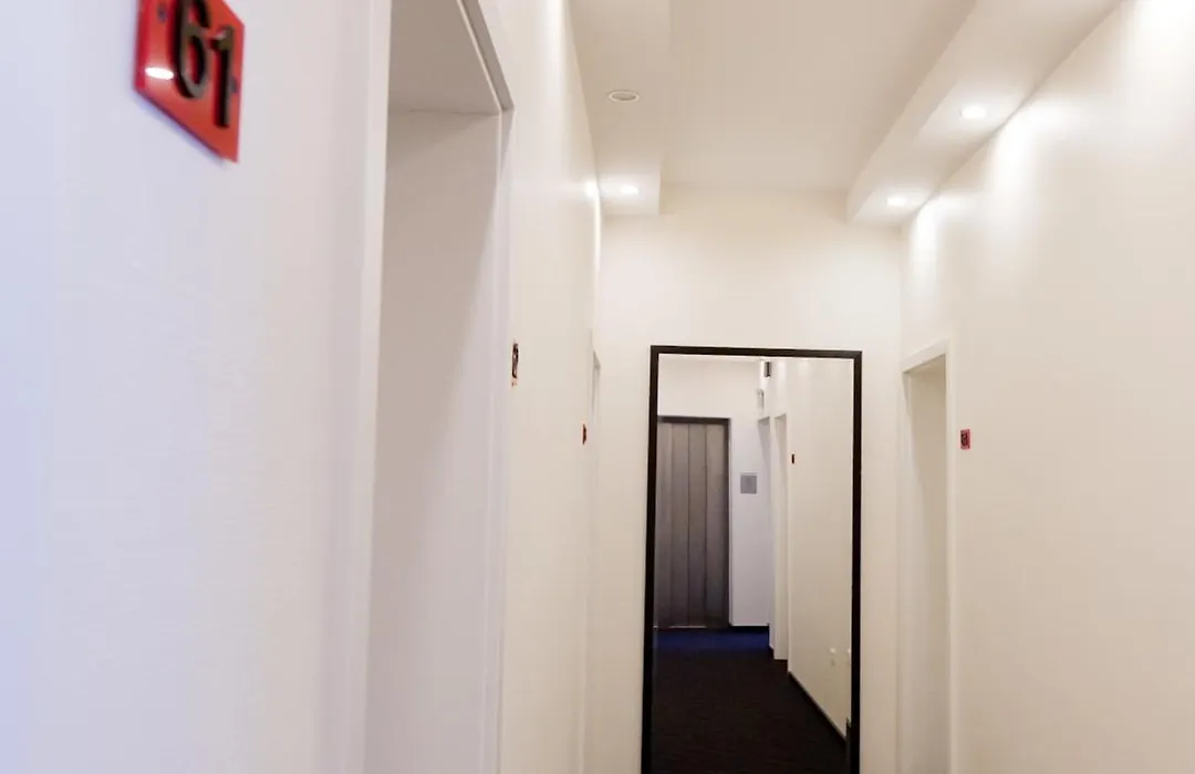 Hotel Esplanade-1