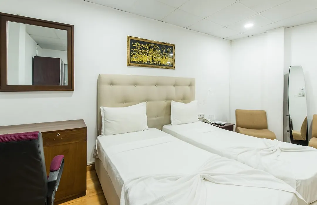 Metro City Hotel-1