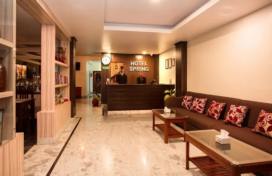 Hotel Spring-1