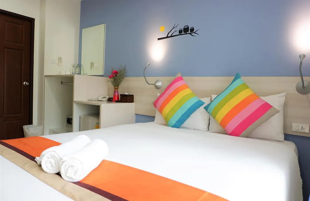 Chic N Chill Bed And Breakfast-1