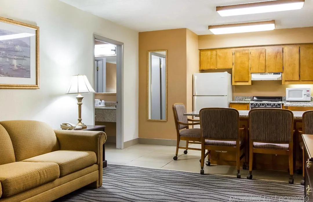 Executive Inn And Suites-1