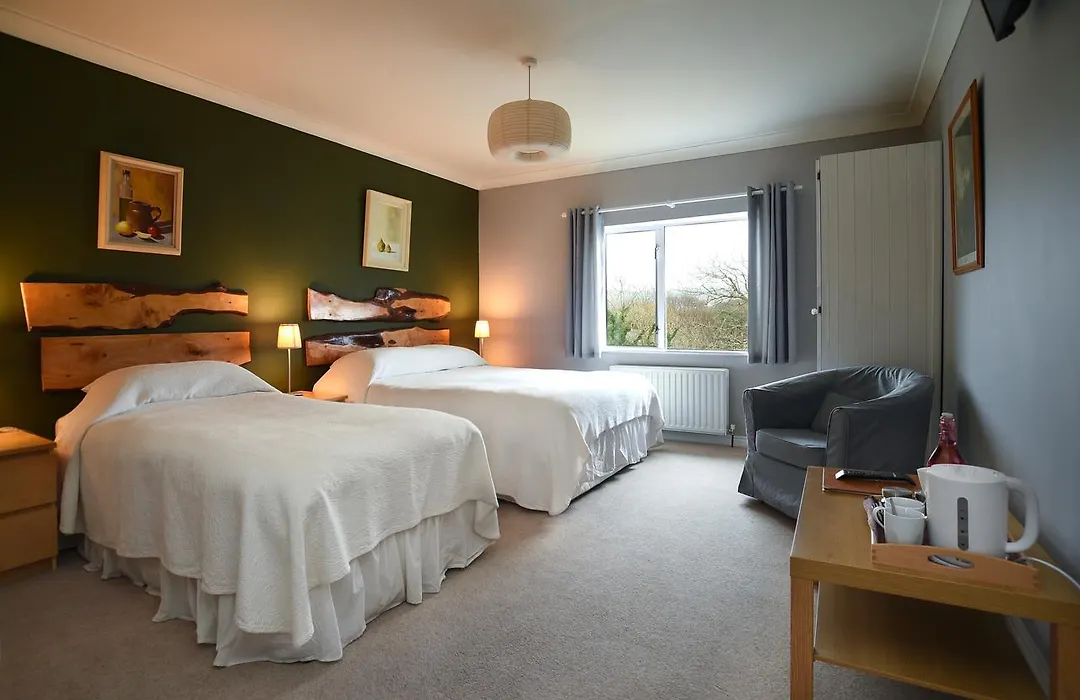 Sharamore House B&B-1